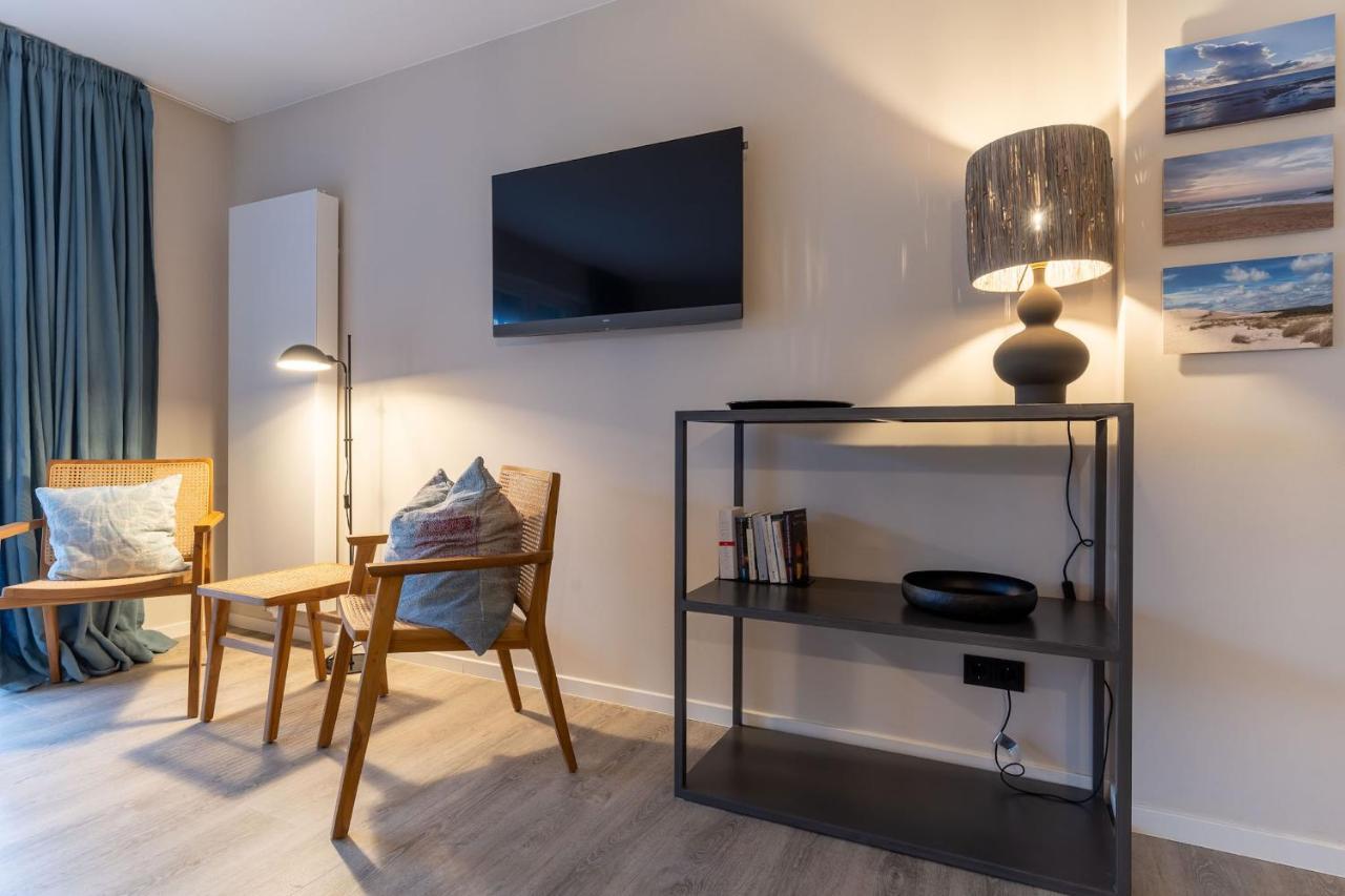 2 Apartment *